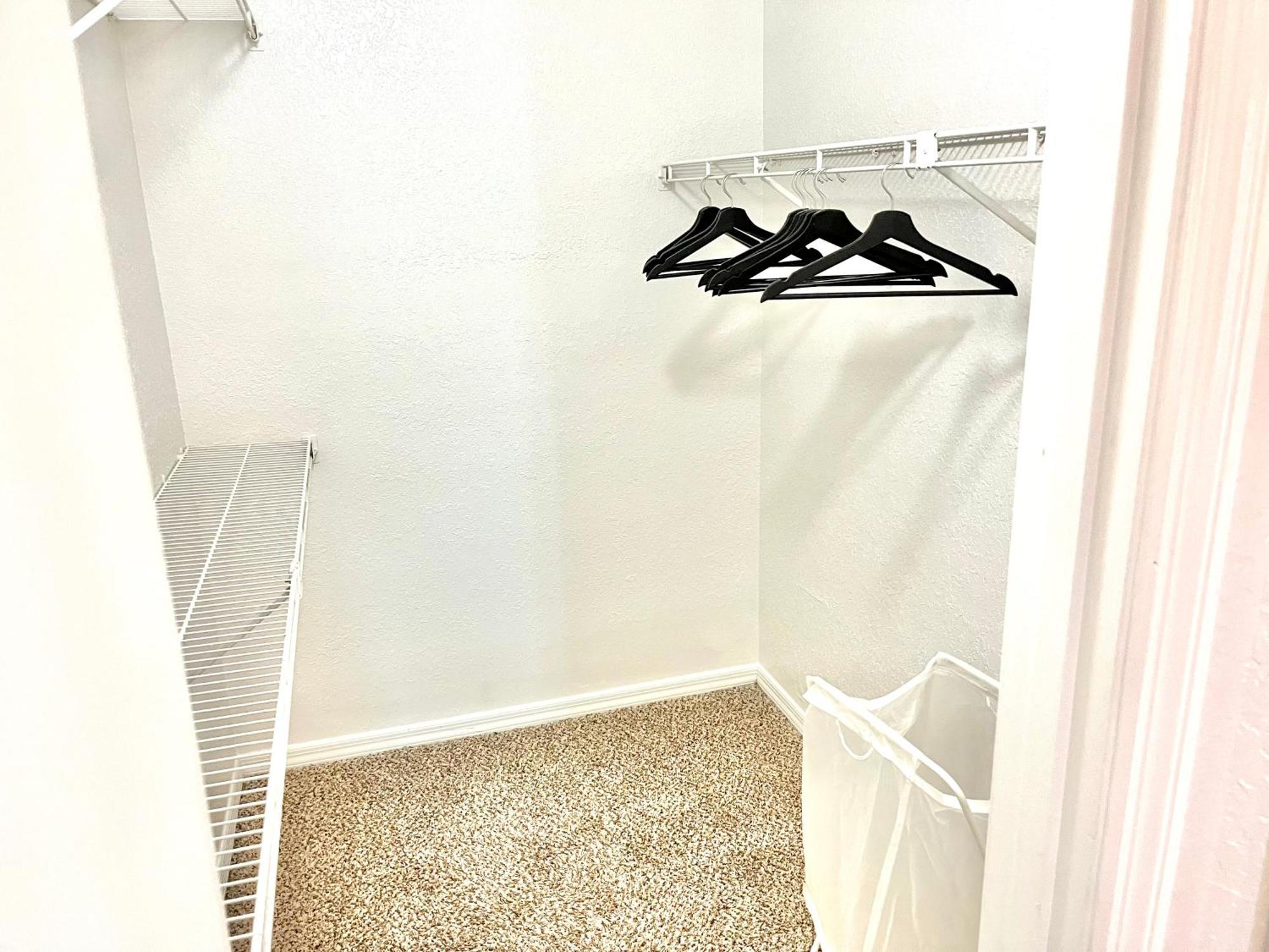 Daytona 2 Bed Apartment 10 Minutes To Beach With Balcony Порт-Ориндж Экстерьер фото